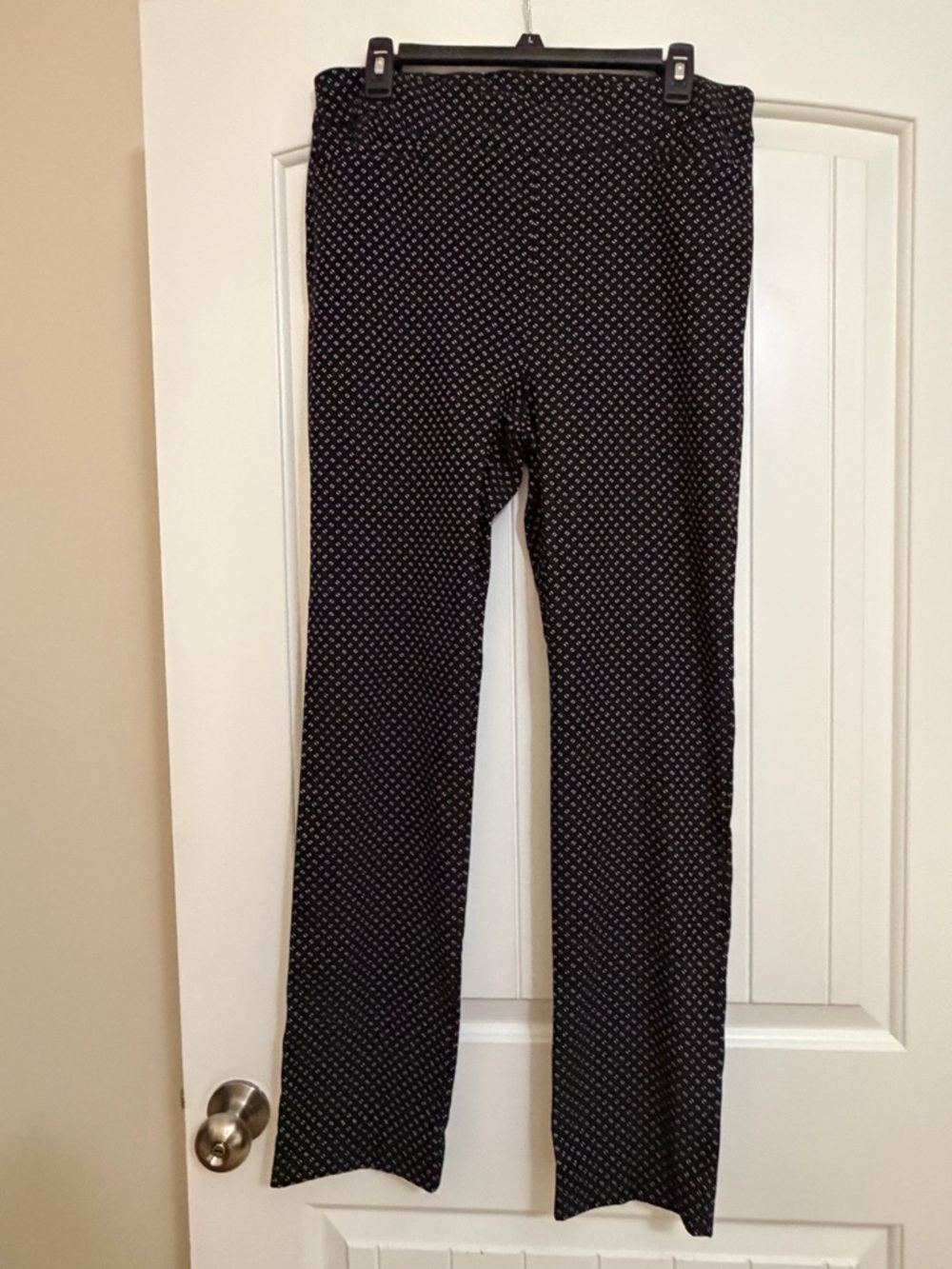 Chico's Black Stretch Pants with White Geometric Pattern Sz 2R (12R)